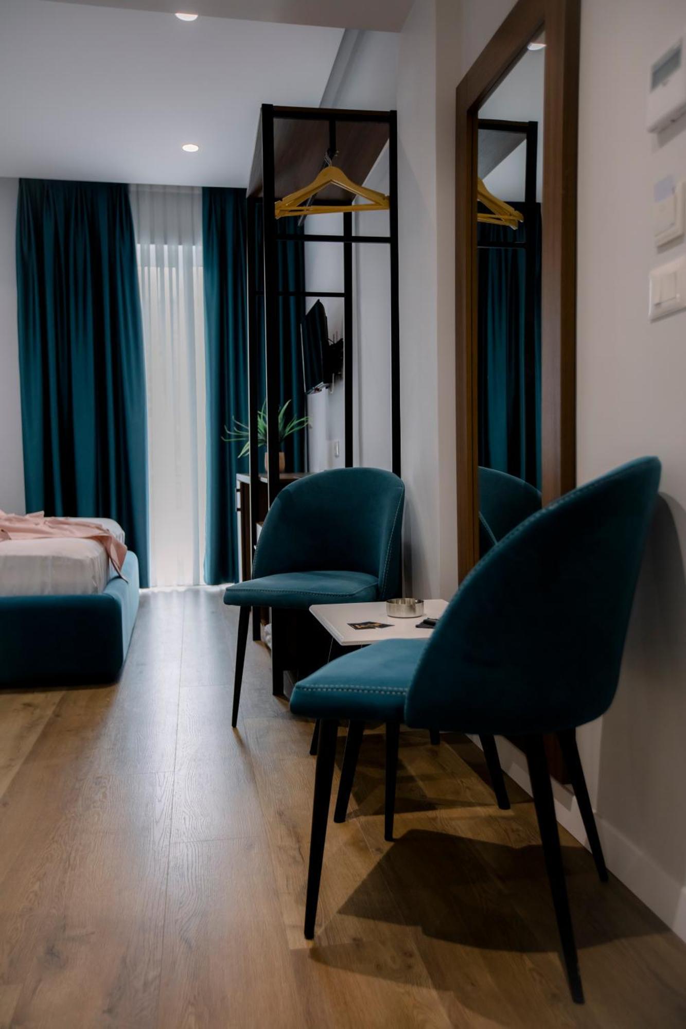 Hotel Olsi Саранда Экстерьер фото