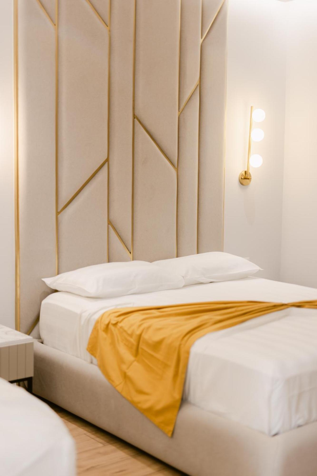 Hotel Olsi Саранда Экстерьер фото